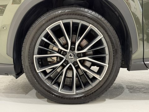 Lexus NX 350H TAKUMI 11