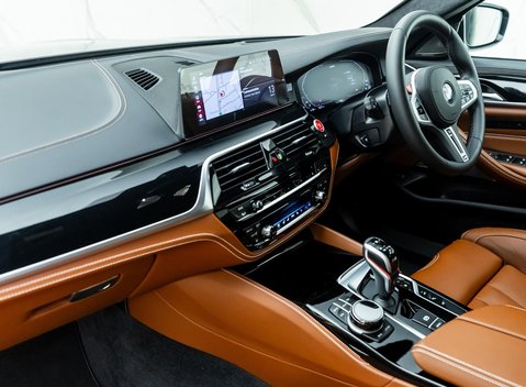 BMW M5 Competition 18