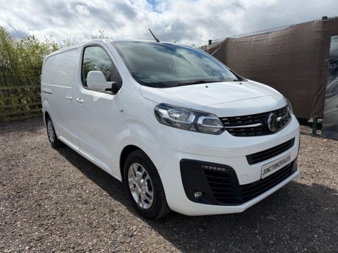 Vauxhall Vivaro 1.5 Turbo D 2700 Sportive L1 H1 Euro 6 (s/s) 5dr 2
