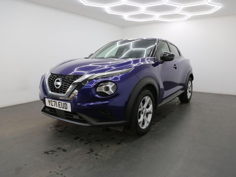 Nissan Juke 1.0 DIG-T N-Connecta DCT Auto Euro 6 (s/s) 5dr 3