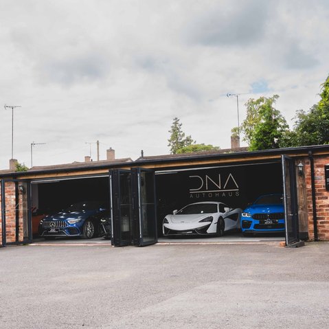 DNA Autohaus 2