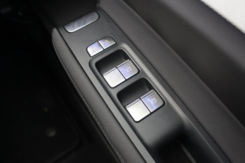 Polestar 4 5dr 200kW Long Range Single Motor 100kWh Electric Automatic 38