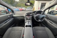 Peugeot 3008 BLUE HDI S/S ACTIVE.. AUTOMATIC.. 1 PREVIOUS KEEPER.. 4 SERVICES.. STUNNING 2
