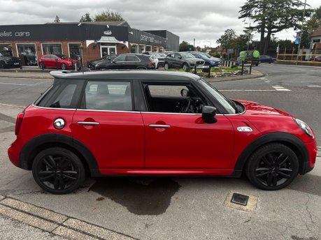 Mini Hatch 2.0 Cooper S Sport Steptronic Euro 6 (s/s) 5dr 9