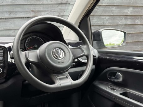 Volkswagen Up 1.0 Move up! 3dr 34