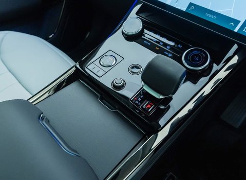 Land Rover Range Rover Sport P440e Autobiography 16