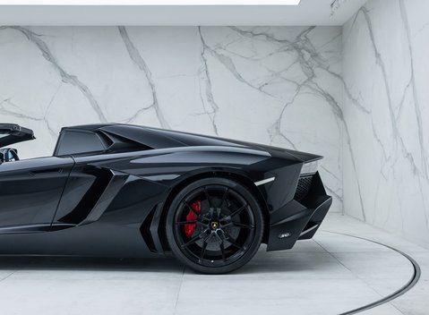 Lamborghini Aventador LP 720-4 50th Anniversary Roadster 46