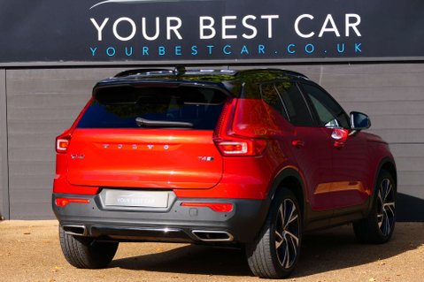 Volvo XC40 2.0 XC40 R-Design Pro T4 AWD Auto 4WD 5dr 19