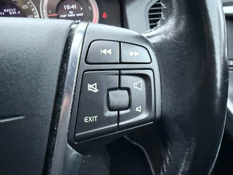 Volvo XC60 D3 SE LUX AUTOMATIC 23