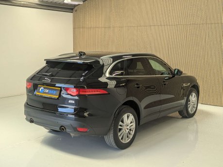 Jaguar F-Pace 2.0 F-PACE Portfolio AWD Auto 4WD 5dr 23