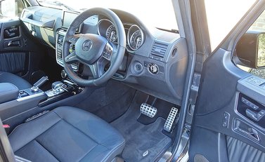 Mercedes-Benz G Series AMG 15