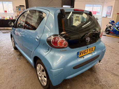 Toyota Aygo 1.0 VVT-i Move MultiMode Euro 5 5dr 3