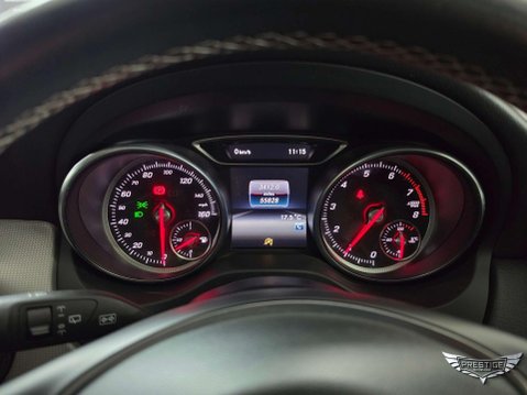 Mercedes-Benz GLA 1.6 GLA200 Sport Euro 6 (s/s) 5dr 94