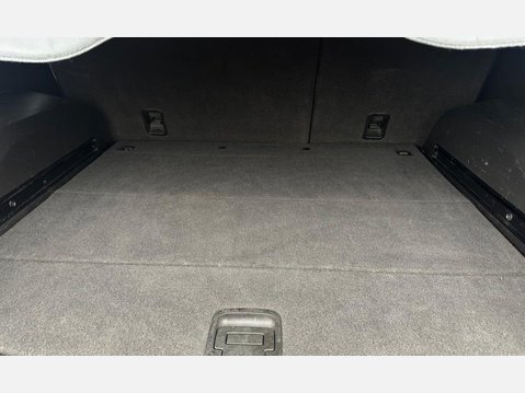 Vauxhall Antara 2.2 CDTi Diamond SUV 5dr Diesel Manual 2WD Euro 5 (s/s) (163 ps) 5