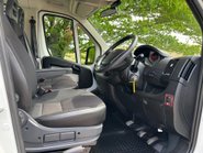 Peugeot Boxer 335 2.2 Hdi 130 ps Crew Cab Tipper - Air Con - Ex MOD 16