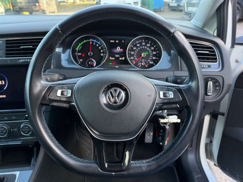 Volkswagen Golf 35.8kWh e-Golf Hatchback 5dr Electric Auto (136 ps) 20