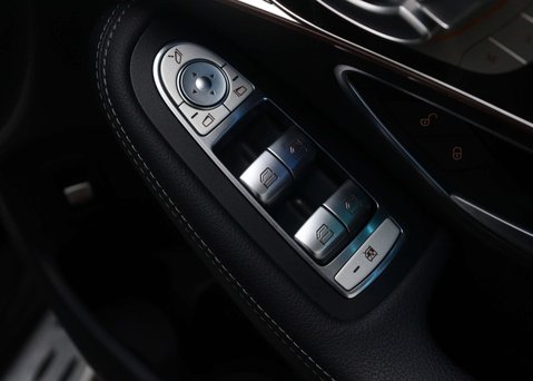 Mercedes-Benz EQC EQC 400 AMG Line Premium plus 4Matic 4WD 5dr 46