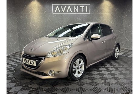 Peugeot 208 1.6 VTi Allure Hatchback 5dr Petrol Auto Euro 5 (120 ps)