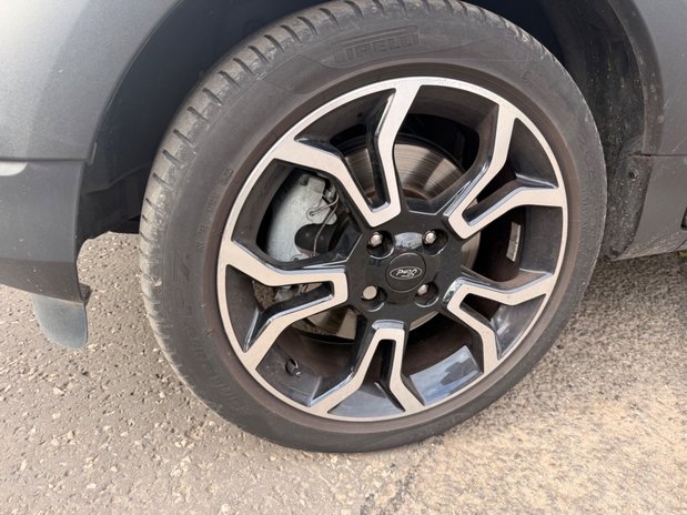 Ford Ecosport ACTIVE 9