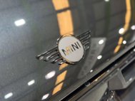 Mini Hatch 2.0S Sport Hatchback 3dr Petrol Steptronic Euro 6 (s/s) (204 ps) 37