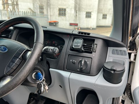 Ford Transit 350 LWB 19