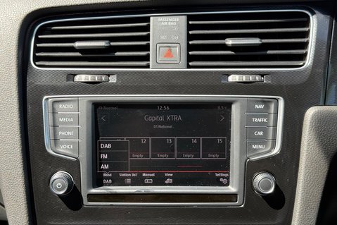Volkswagen Golf GTI LAUNCH DSG - APPLE CAR PLAY - 2 OWNERS - 9 SERVICES RECORDED 37