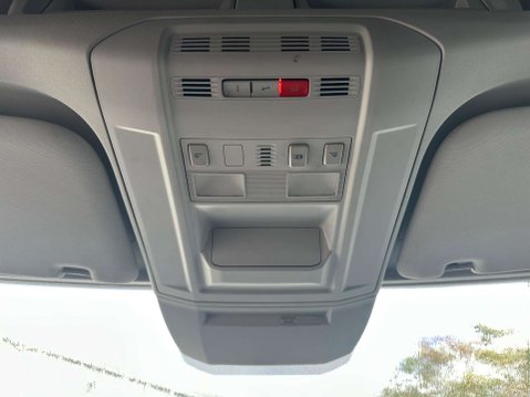 Volkswagen Crafter 2.0 TDI CR35 Trendline FWD MWB High Roof Euro 6 (s/s) 5dr 20