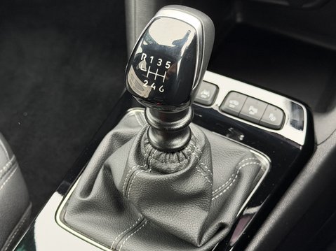 Vauxhall Mokka 1.5 Turbo D Ultimate 5dr 27