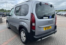 Peugeot Rifter HORIZON RE WAV 14