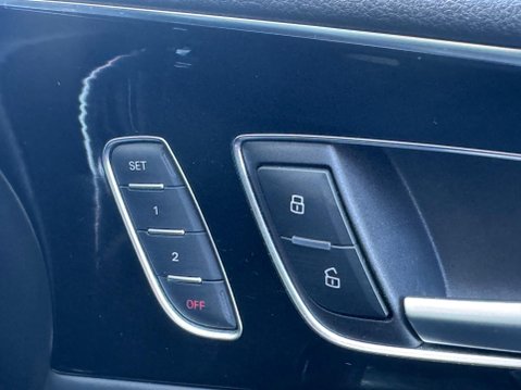 Audi A7 3.0 BiTDI V6 Black Edition Sportback Tiptronic quattro Euro 5 (s/s) 5dr 34