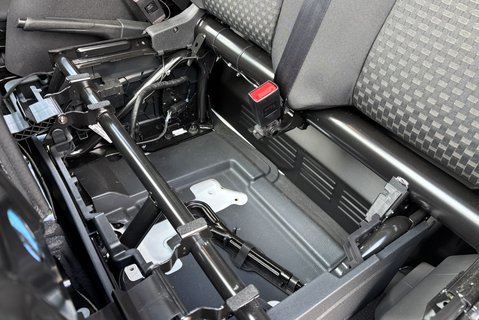 Ford Transit 290 L2 H2 130 ps Trend Panel Van - Air Con 16