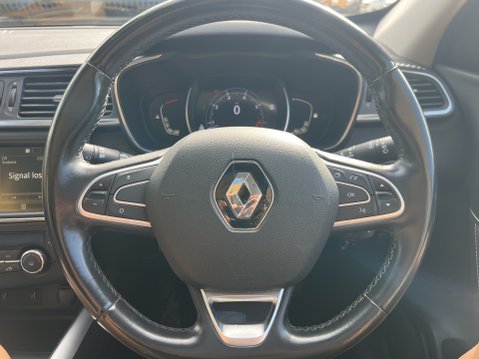 Renault Kadjar 1.3 TCe Signature Nav SUV 5dr Petrol Manual Euro 6 14
