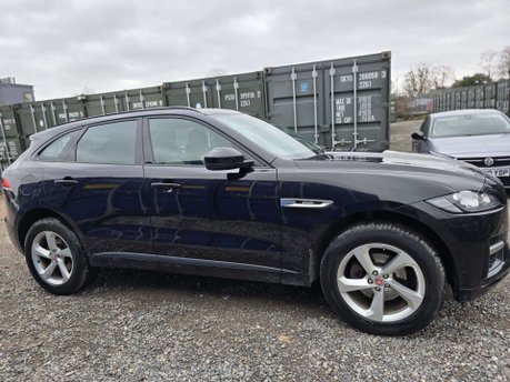 Jaguar F-Pace 2.0 D180 R-Sport SUV 5dr Diesel Auto AWD Euro 6 (s/s) (180 ps) 13