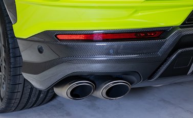 Lamborghini Urus PERFORMANTE 48
