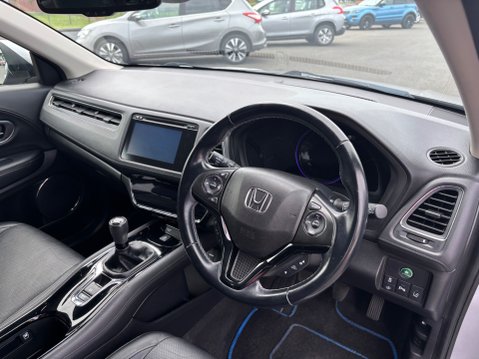 Honda HR-V I-VTEC EX 21