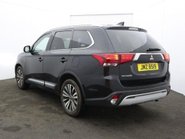 Mitsubishi Outlander EXCEED 2