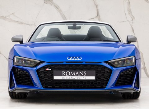 Audi R8 V10 Spyder Performance Quattro 4