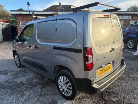 Peugeot Partner BLUEHDI PROFESSIONAL L1 12