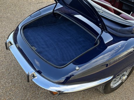 Jaguar E-Type Series 3 OTS Roadster 73