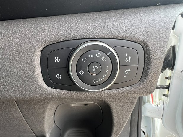 Ford Transit Custom LWB (SOLD) L2H2 High Roof Trend 300 Sensors Cam EURO 6 NO VAT 41