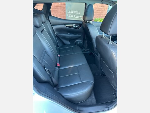 Nissan Qashqai 1.5 dCi Tekna 2WD Euro 6 (s/s) 5dr 8