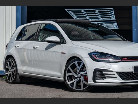 Volkswagen Golf 2.0 Golf GTi Performance TSi Semi-Auto 5dr 7