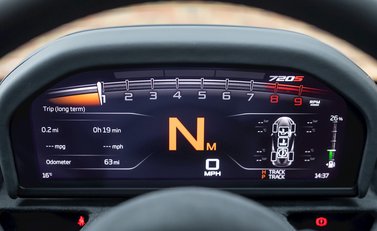 McLaren 720S 17