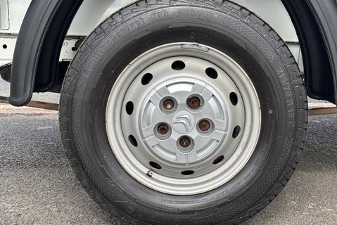 Citroen Relay 35 L2 Single Cab Tipper - Air Con / New Body 25