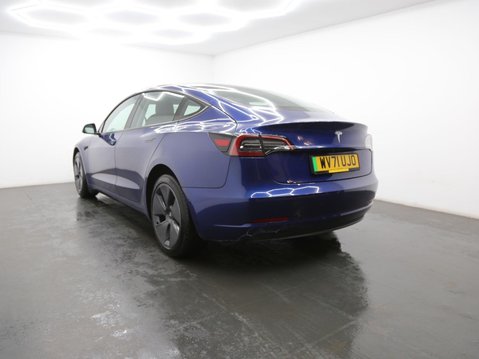 Tesla Model 3 Standard Range Plus Auto RWD 4dr 7