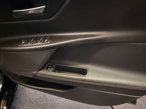 Jaguar XE 2.0 XE Prestige Auto 4dr 16