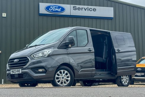 Ford Transit Custom Crew Cab AUTO SWB L1H1 Low Roof Limited 300 Air Con Alloys EURO 6