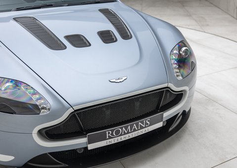 Aston Martin V12 Vantage S ROADSTER 