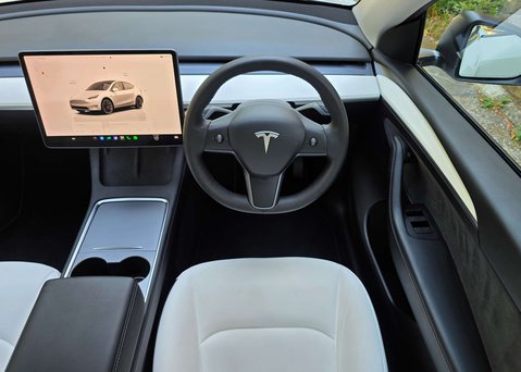 Tesla Model Y ModeL Y Long Range AWD 4WD 5dr 13