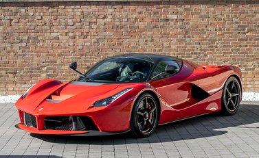 Ferrari LaFerrari 6